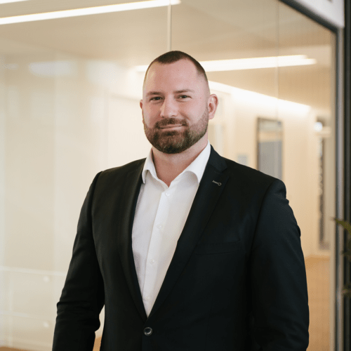 Daniel Jäger a man in a black suit