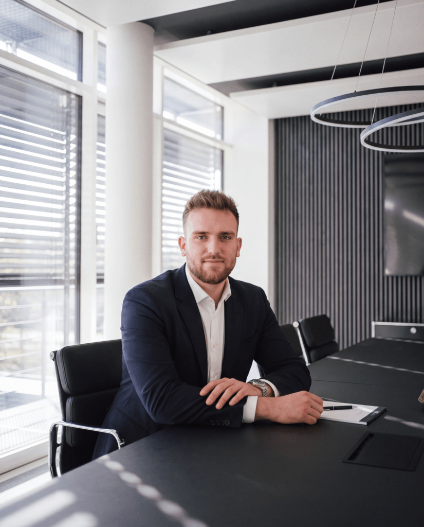 Professional-corporate-portrait-of-the-e